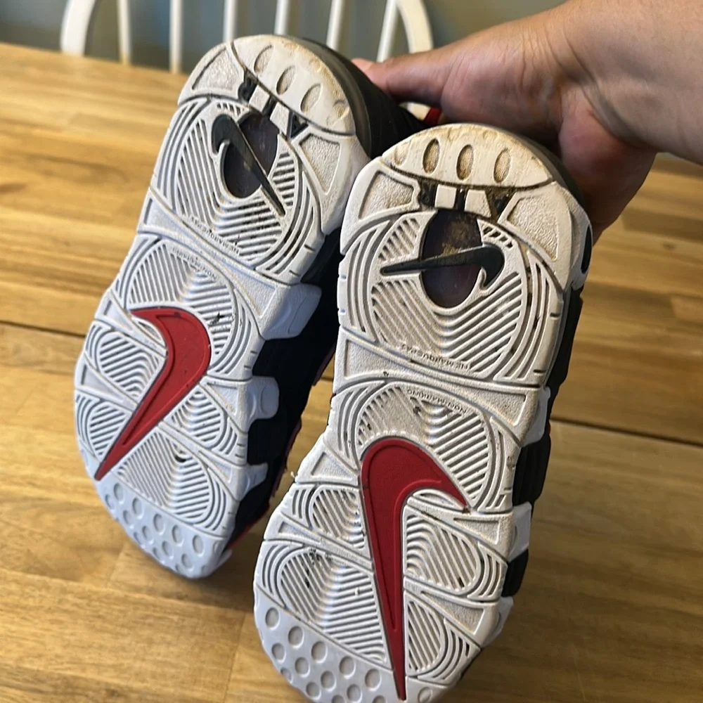 NIKE Untempo 96 sneakers